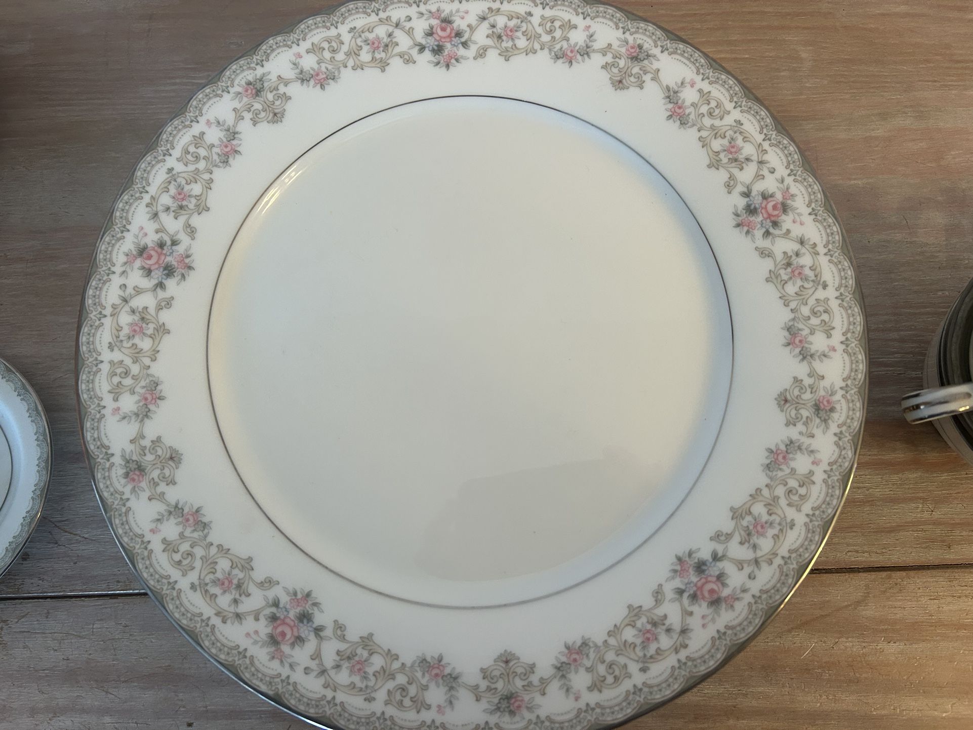 Almost Full Set If 9 Dishes- Noritake Edgewood Pattern