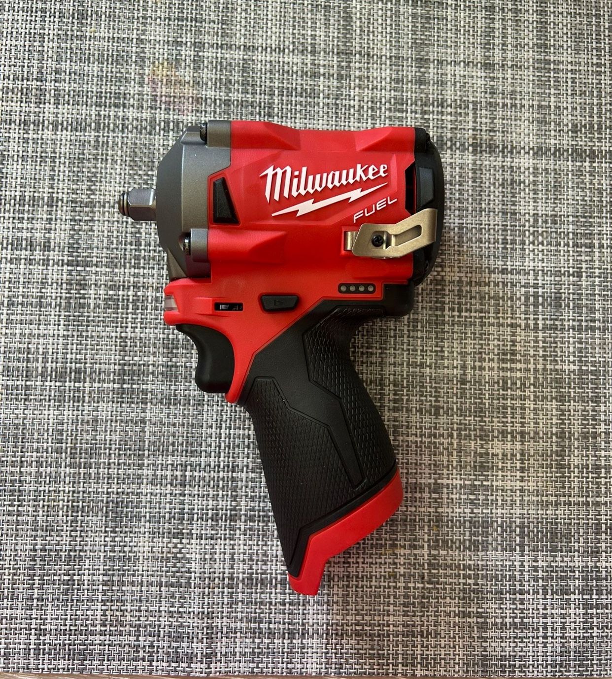 Milwaukee New 3/8” Stubby Impact Wrench Fuel M12