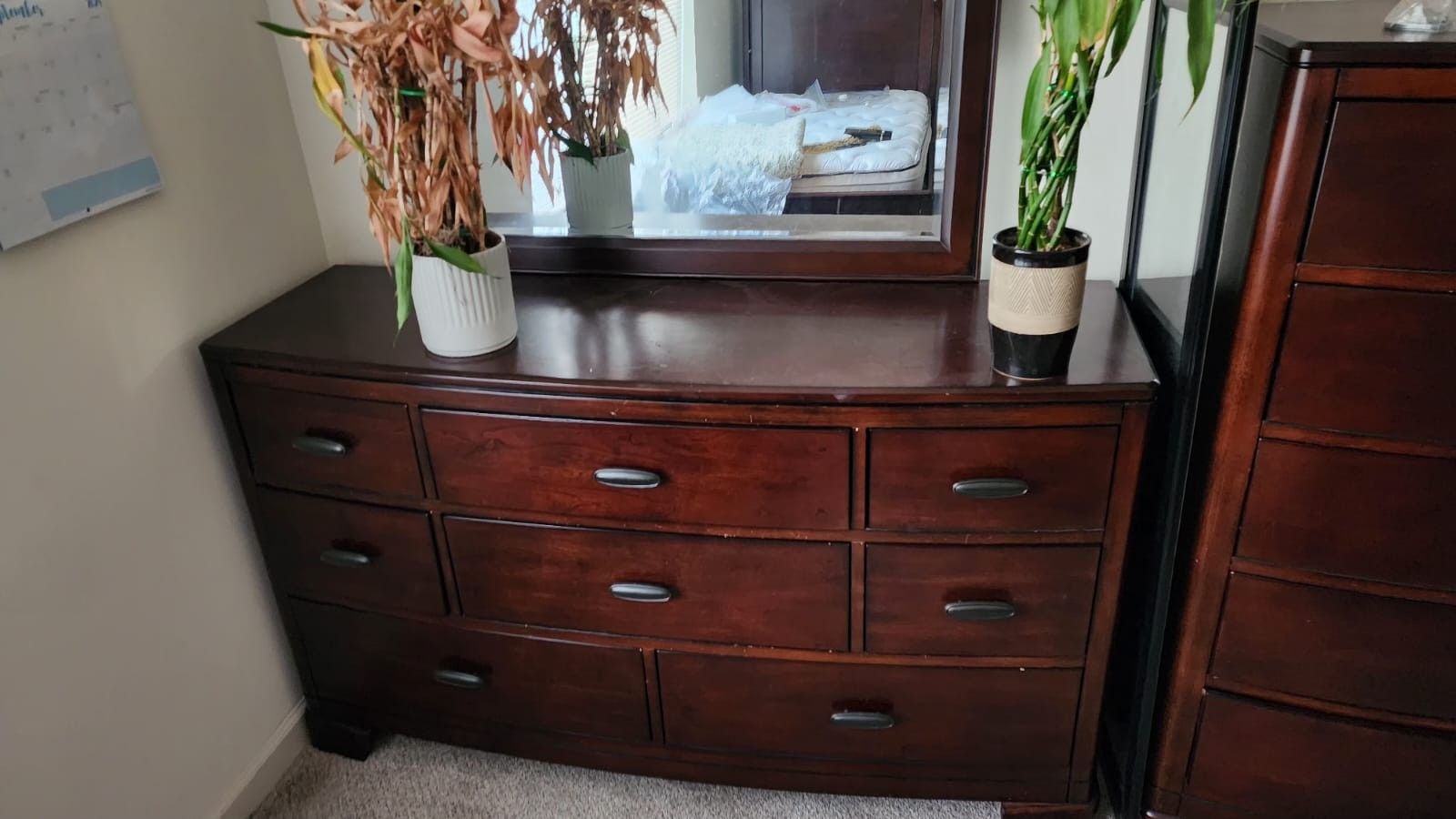 Twin Sized Bedroom Furniture Set with Mattress