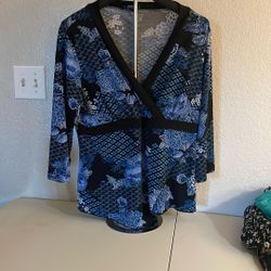 Rock This Woman’s Blouse For Work Or Play