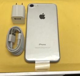 iPhone 7 32GB Factory Unlocked