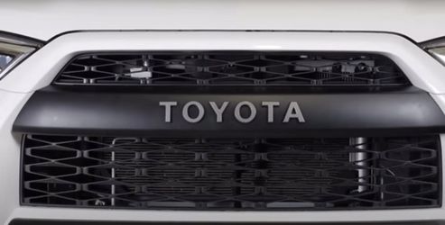 2014-2019 TRD style Pro Grill New In Box