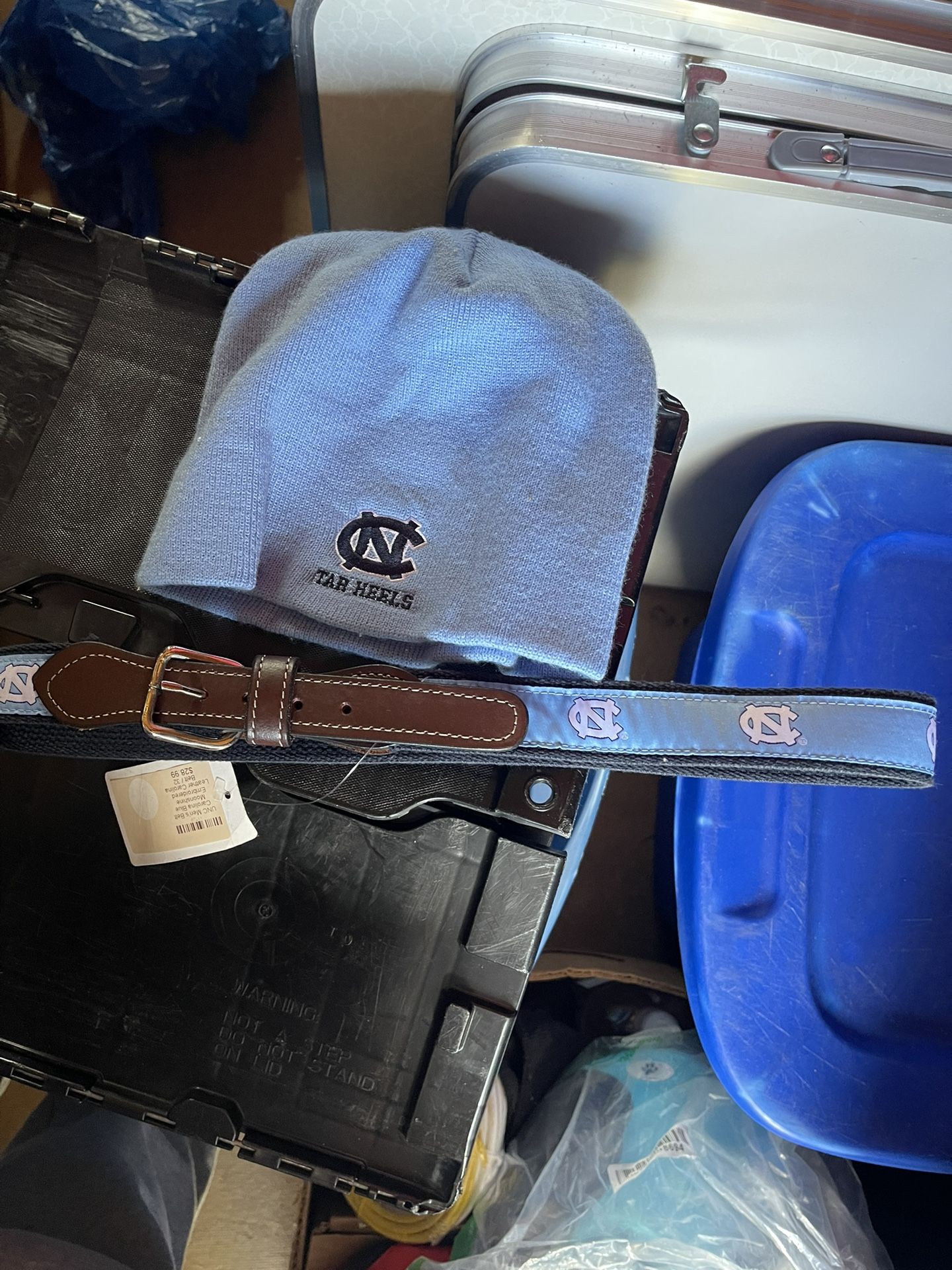 Carolina Tar Heel beanie and Tar Heel belt 32 waist
