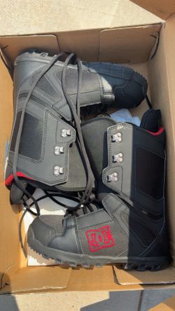 9.5 Dc Snowboard Boots