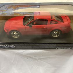 Hot Wheels 1:18 Ford Mustang