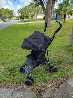 Kolcraft cloud umbrella stroller