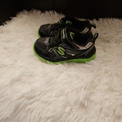 Skechers