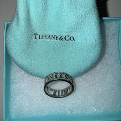 Men’s Tiffany Roman Numeral Ring 