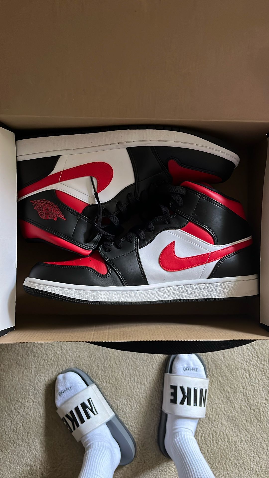 Air Jordan 1