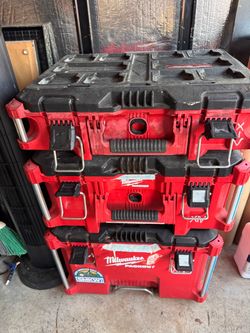 MILWAUKEE PaCK OUT with some tools