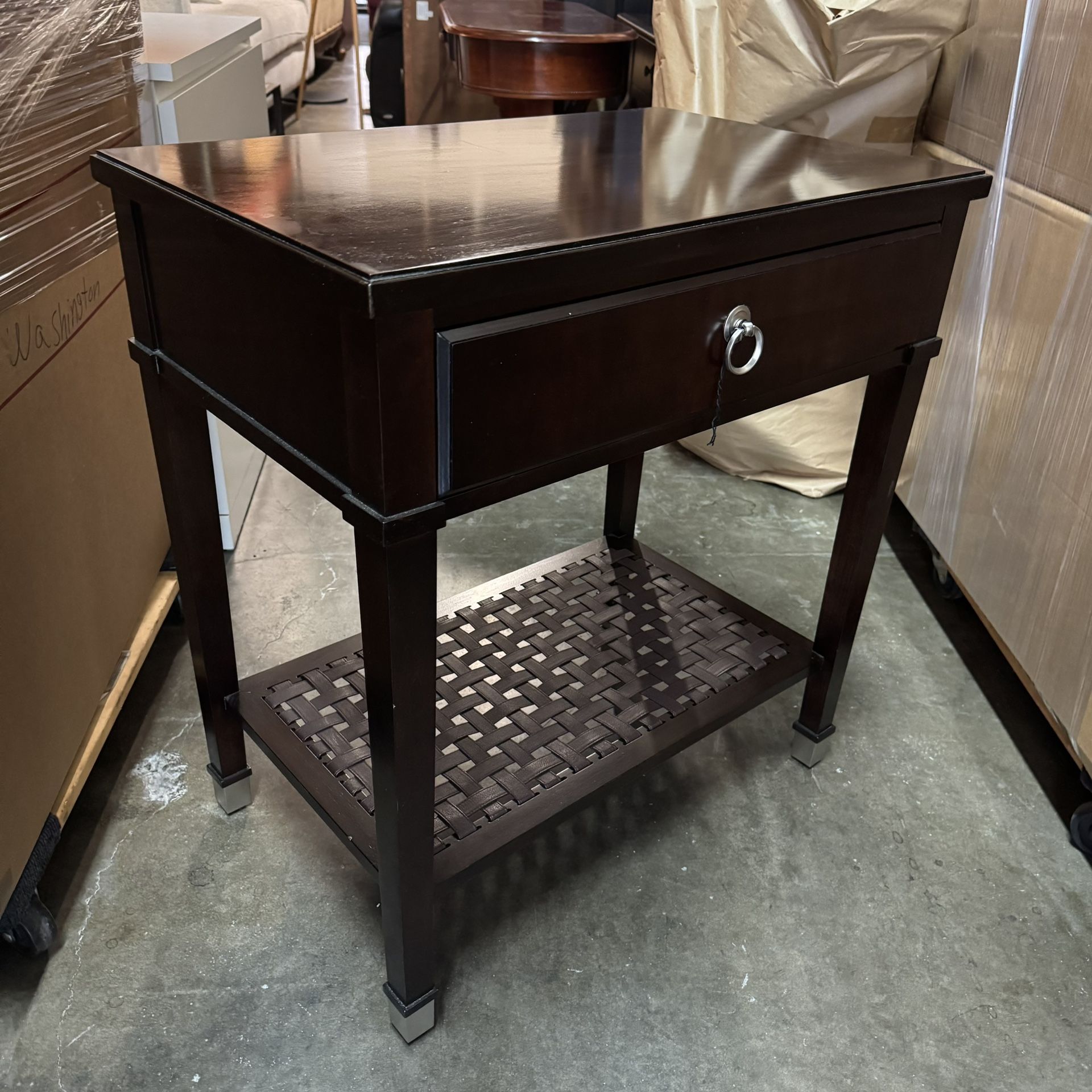 Bassett Furniture Wooden Console Table Very Good Condition