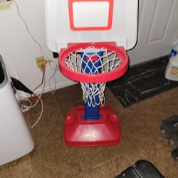 Basketball hoop /child's  no ball 