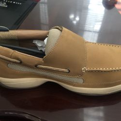 Ped-lite men’s diabetic shoes.