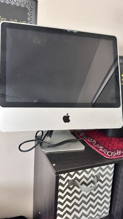 Apple iMac Desktop 20 Inch 2009 Model, Great Condition
