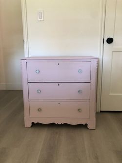 Small vintage pink dresser