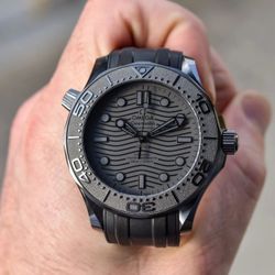 Omega seamaster diver 300m black black
