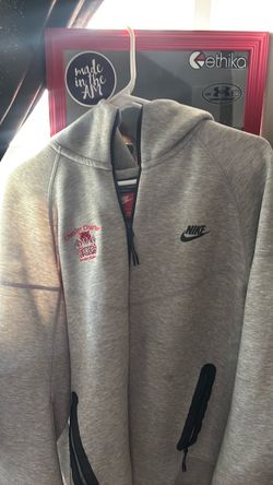 Nike Tech Fleece Zip-Up Hoodie Gray