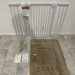 Extra Tall & Wide Pet Gate / Safety Gate - Fits Openings 29.5” - 48.8”