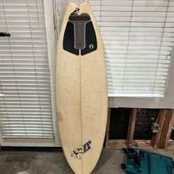 Fish Surfboard With Fina