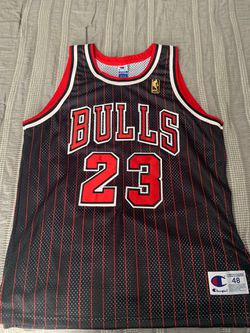Michael Jordan Bulls 96/97 Pro-Cut Champion vs Mitchell & Ness