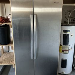 Whirlpool Refrigerator- Stainless Steel 