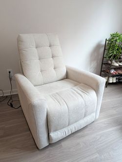 Ansel Cream Color Manual Push Back Recliner – $180 (Moving Sale)
