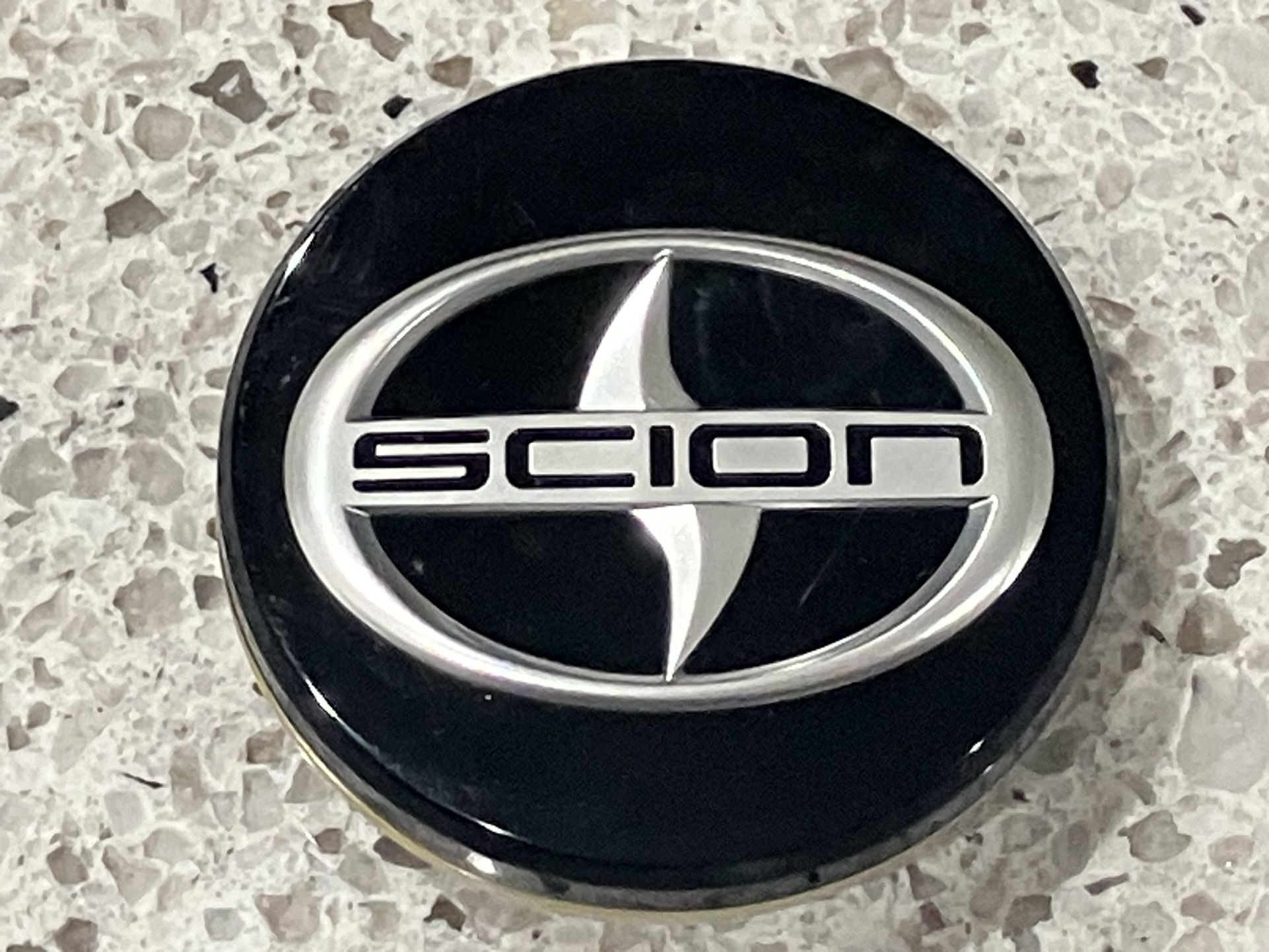 All 4! Scion FRS 2013-2016 Center Wheel Caps