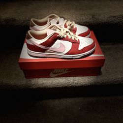 Nike Dunk Low…( Bacon )