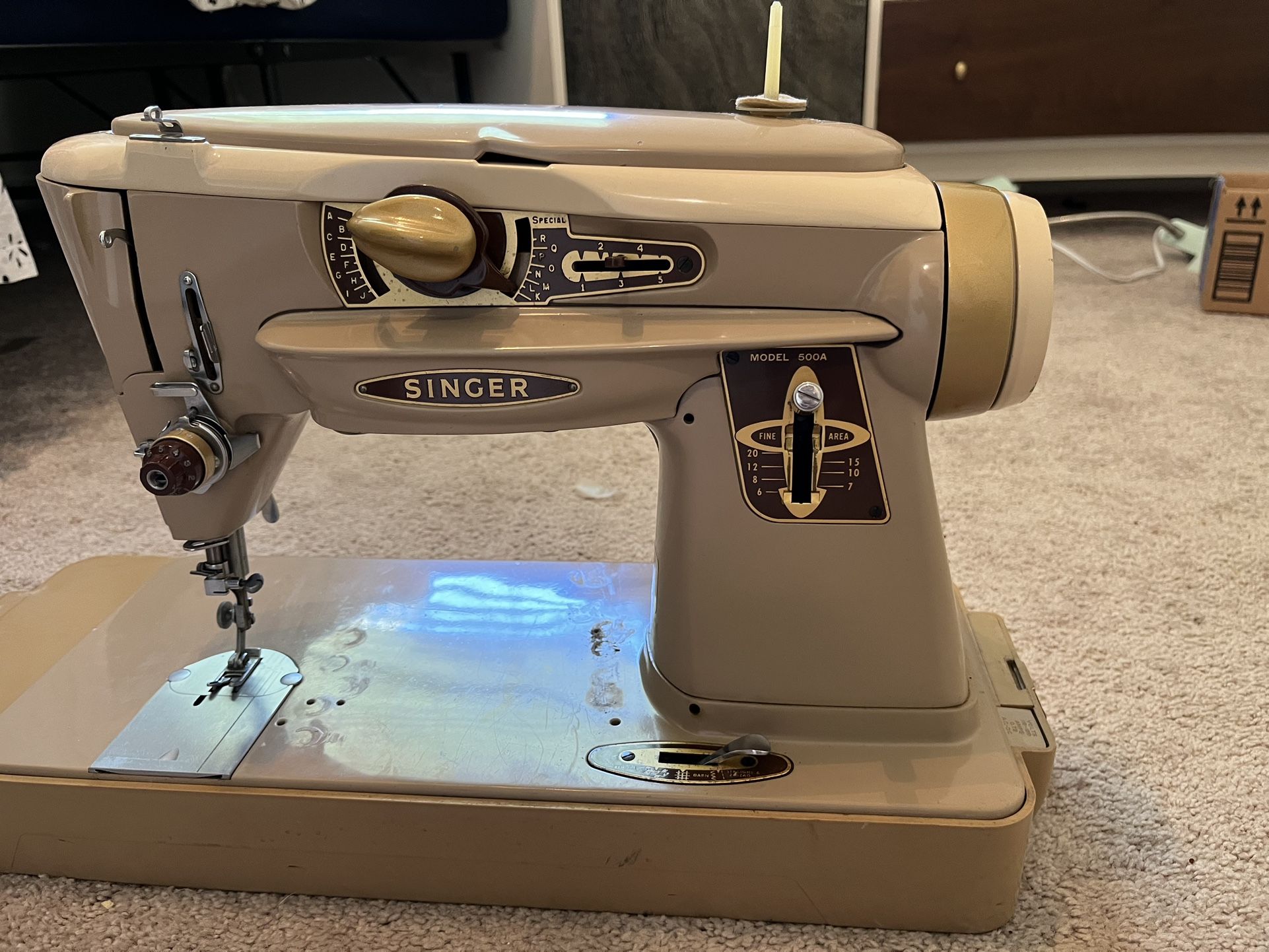 Singer Slant-O-Matic With All Attachments