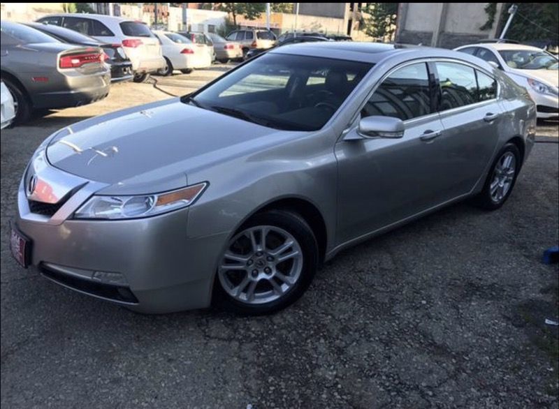 2009 Acura TL tech package only 60,000 original miles