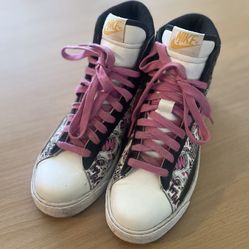 Nike high-top sneakers – youth size 5.5Y