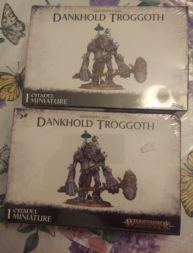 Warhammer: Age of Sigmar Dankhold Troggoths