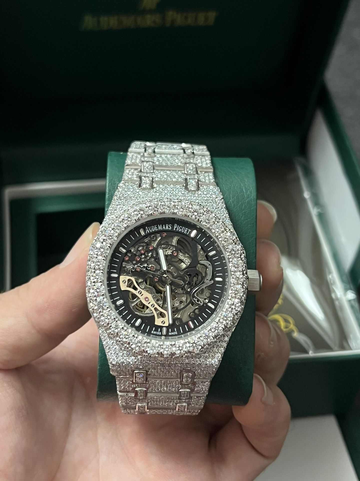 VVS MOISSANITE WATCH