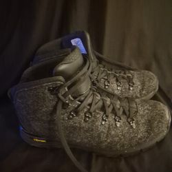 Danner Vibram  Hiking Boots