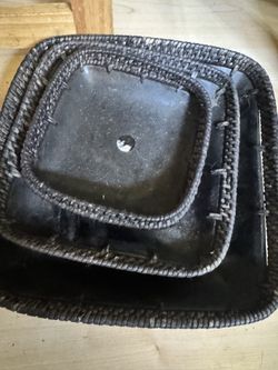 Food trays