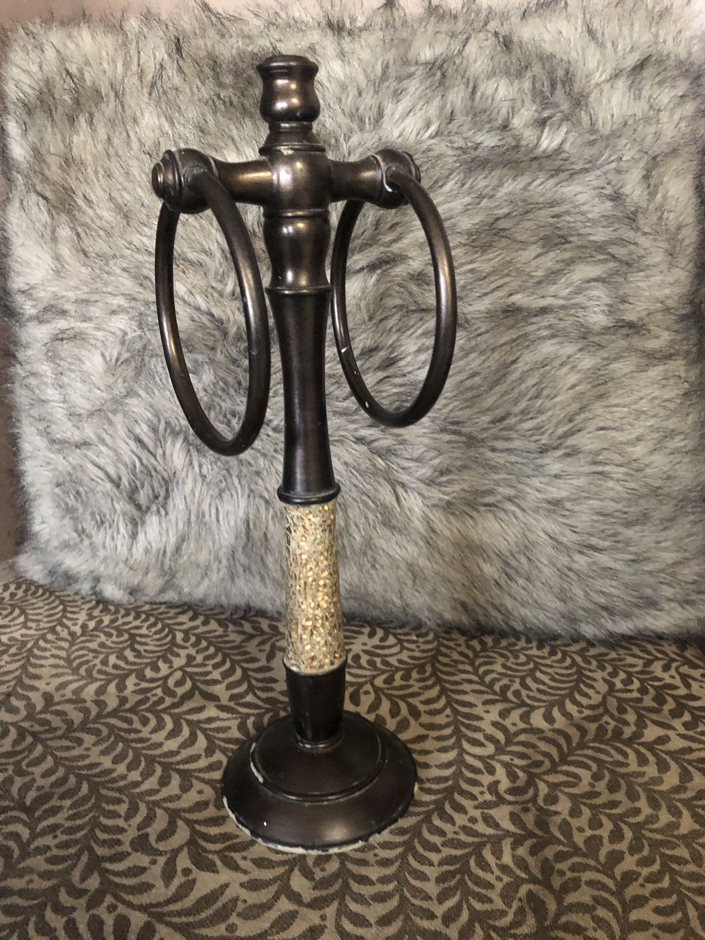 Towel Holder For Hand Clothes
