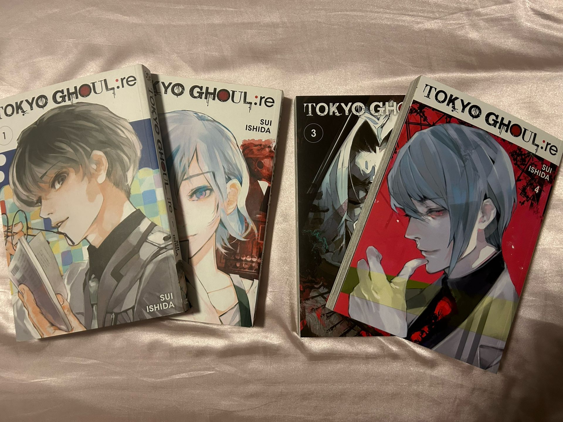 TOKYO GHOUL MANGA Vol. 1 , 2 , 3 , 4