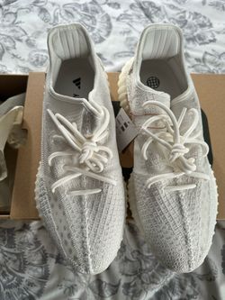 YEEZE BOOST 350 V2