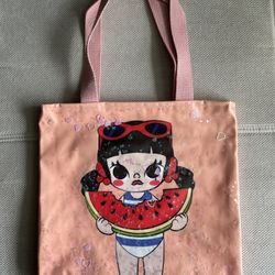Molly vinyl tote