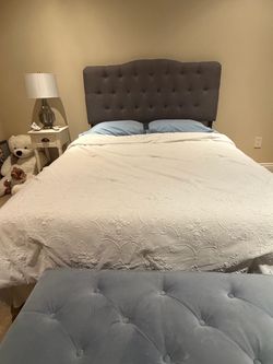 Queen Tempur-Pedic Mattress + Adjustable Base – Great Deal!