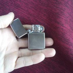 Zippo Brushed Silver 