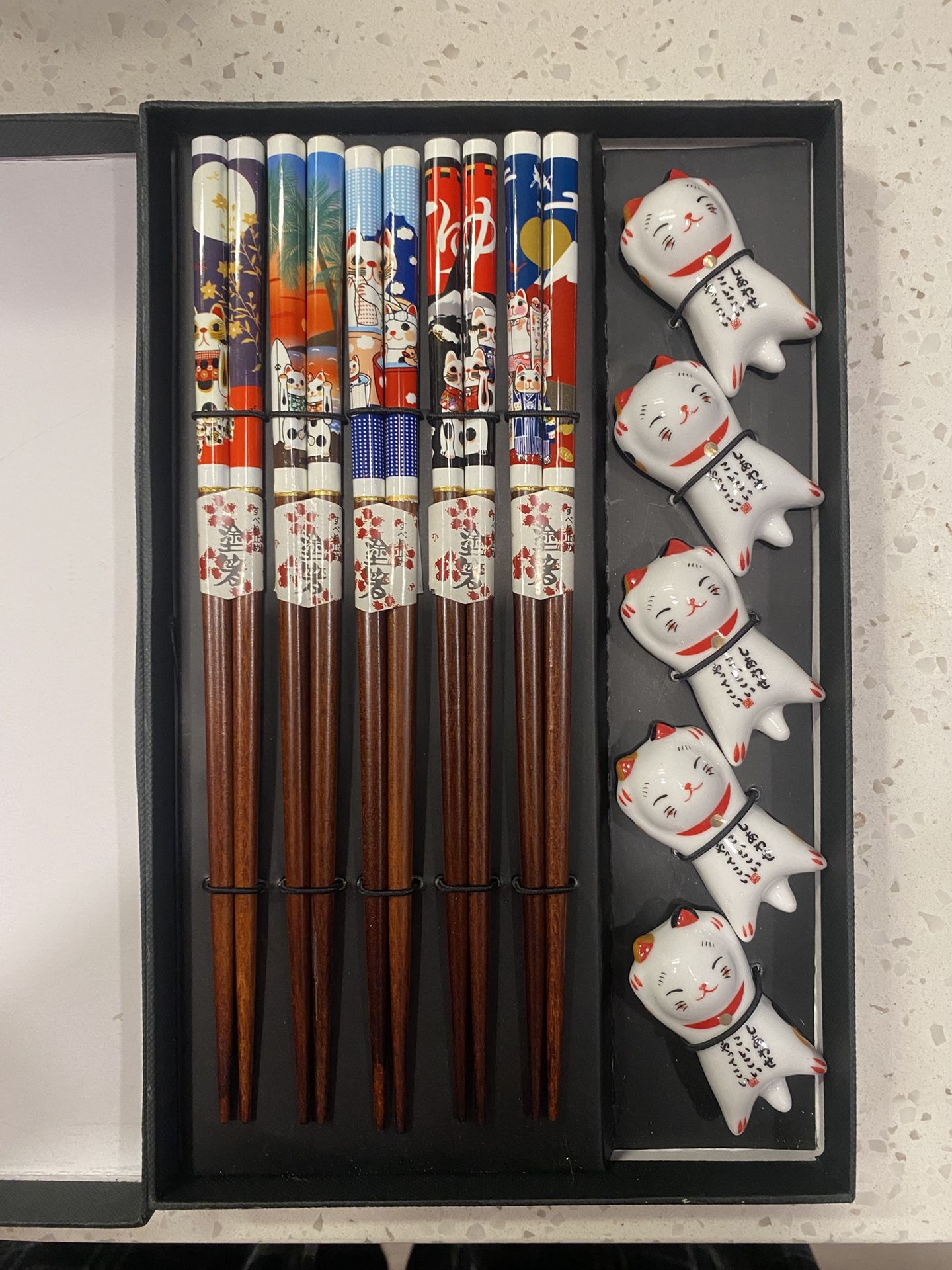 Wooden Chopstick Set with Cat Rests