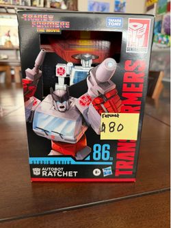 Transformers Studio Series 86 Ratchet