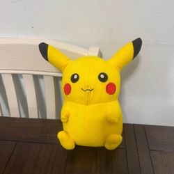 Peluche de Pikachu Pokémon – Usado en Buen Estado