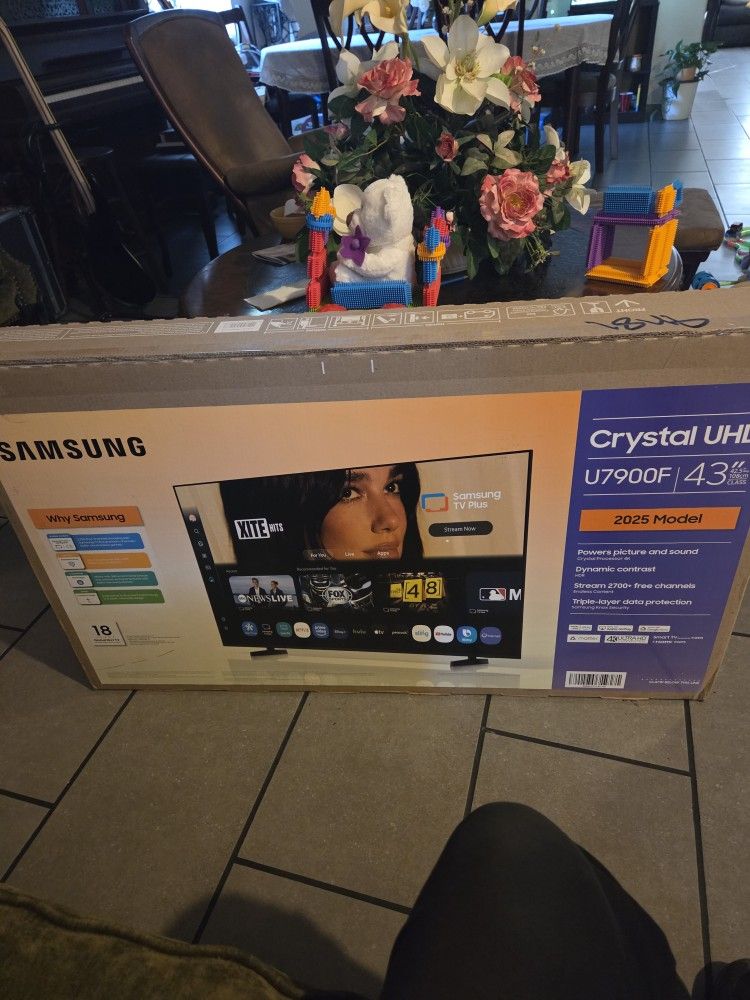 Samsung Smart TV 43 Inch