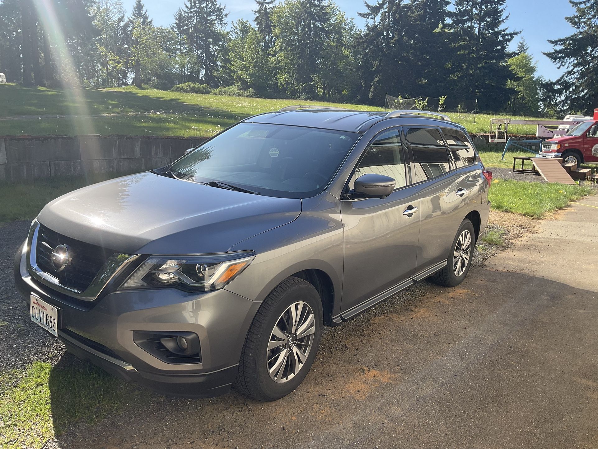 2020 Nissan Pathfinder