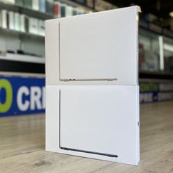 MacBook Air M2 Chip (Latest Model)