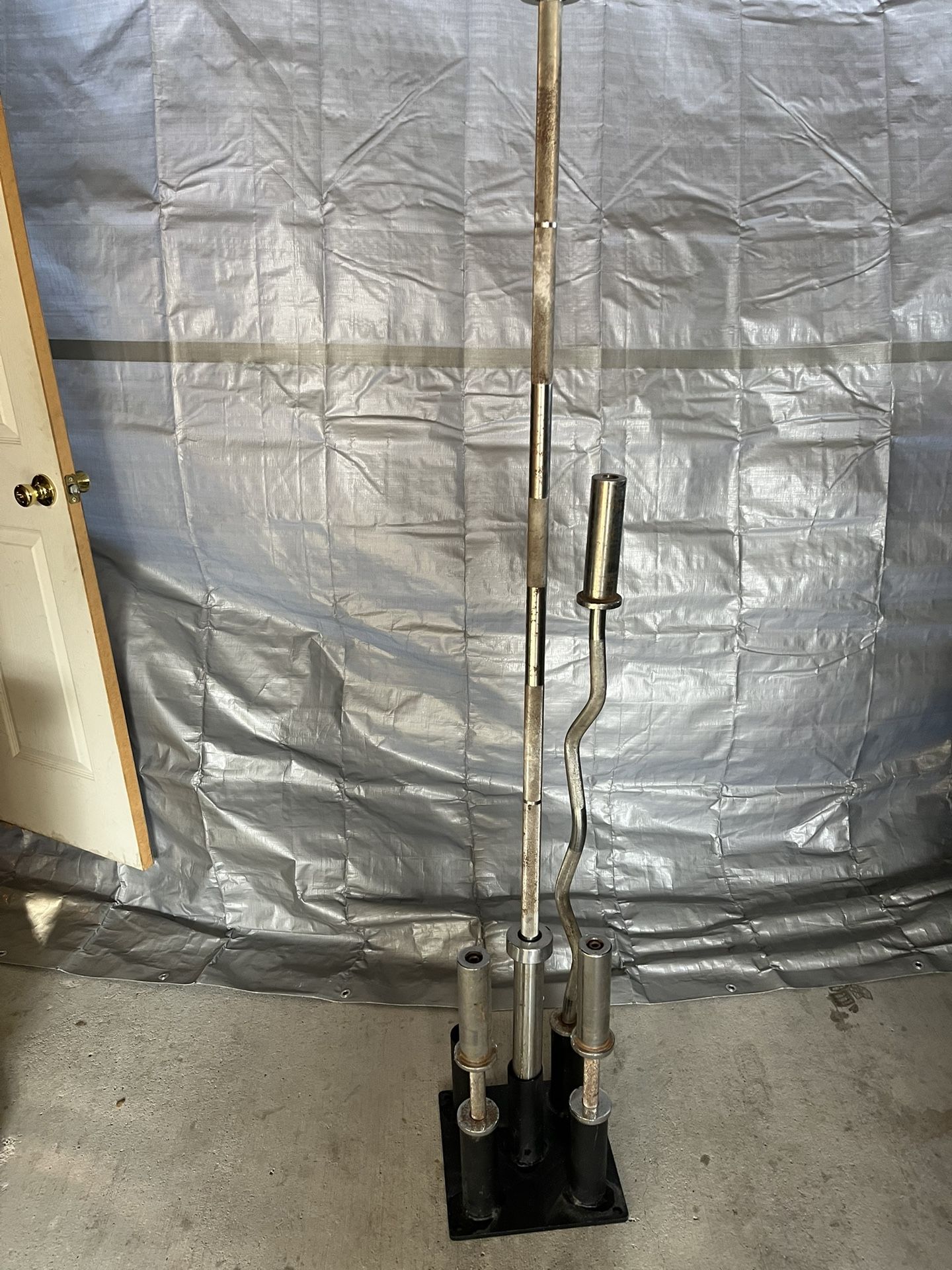 American Barbell Power Bar And Bar Holder