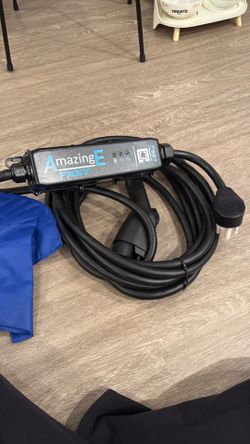 ClipperCreek AmazingE FAST Level 2 -32A 240V EV Charger With NEMA 14-50 plug NEW