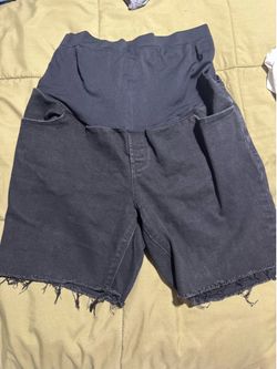Maternity shorts